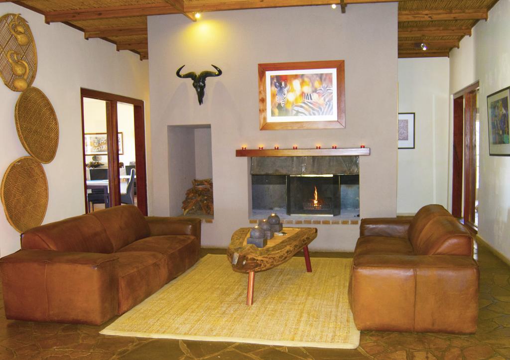 ווינדהוק Auas Safari Lodge מראה חיצוני תמונה