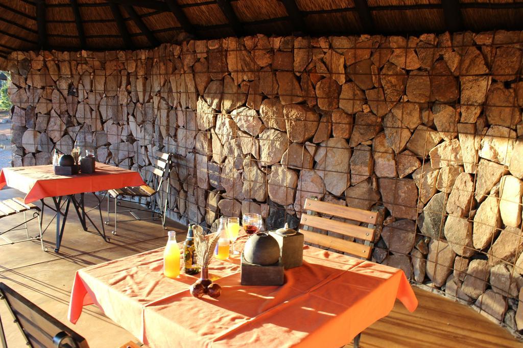 ווינדהוק Auas Safari Lodge מראה חיצוני תמונה