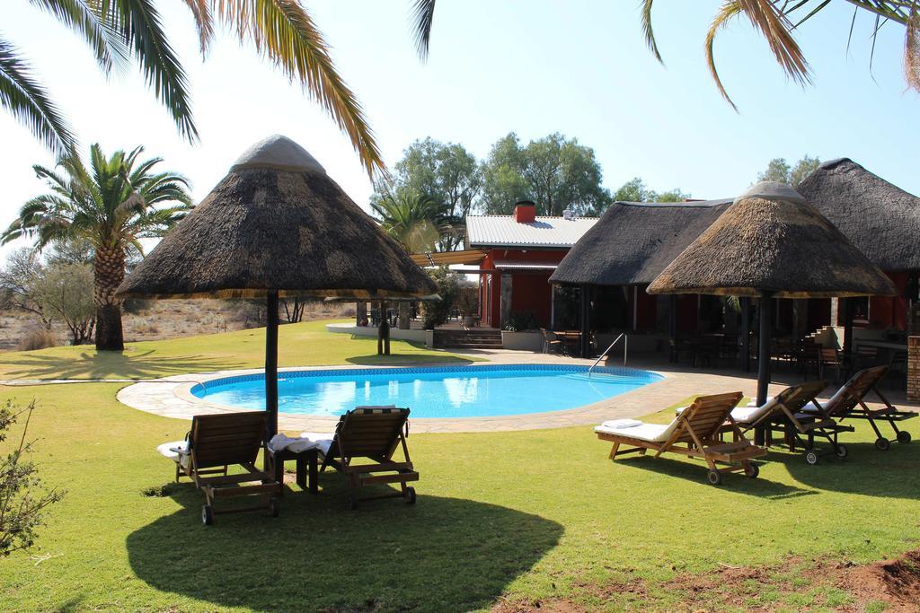 ווינדהוק Auas Safari Lodge מראה חיצוני תמונה